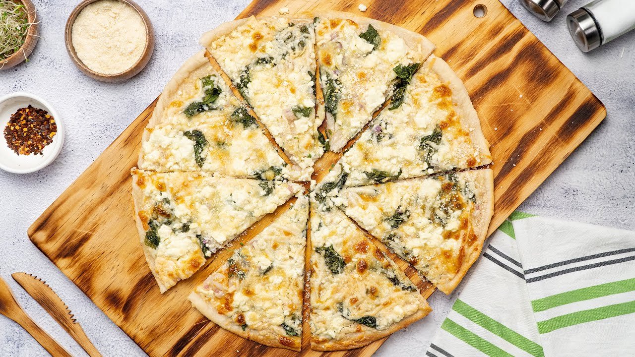 Spinach and Feta Cheese Pizza 10"